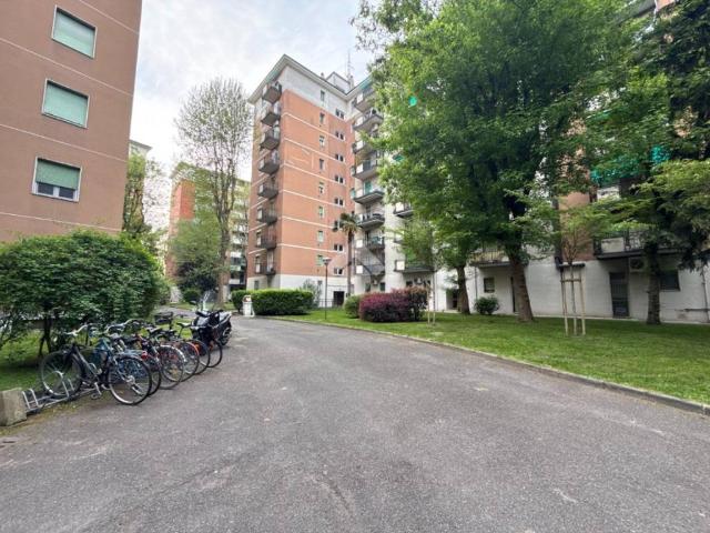 Appartamento in affitto a Milano via Luigi Soderini, 55, parzialmente arredato, ascensore, centrale TrovaCasa