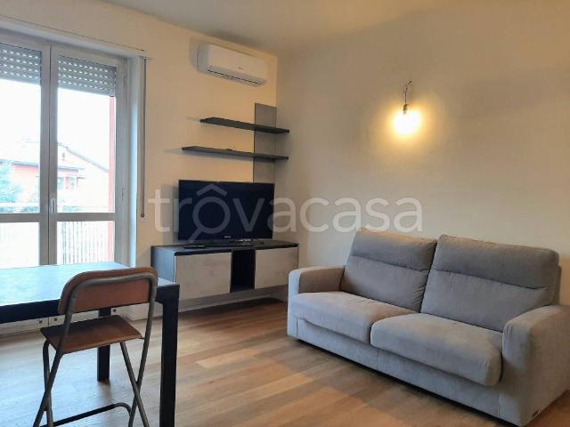Appartamento in affitto a Milano via Luigi Sordello, 10, arredato, ascensore, ultimo piano TrovaCasa