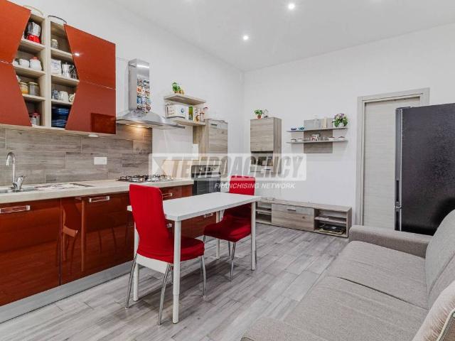 Appartamento in affitto a Milano via Monte Popera 4, arredato, ascensore, cucina a vista TrovaCasa