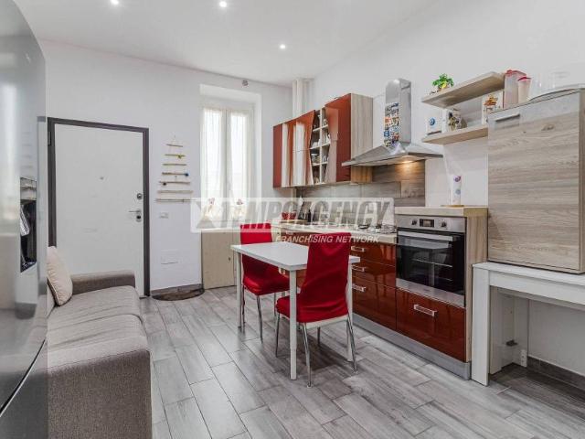 Appartamento in affitto a Milano via Monte Popera 4, Santa Giulia