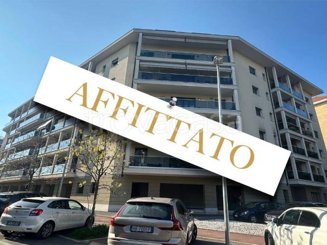 Appartamento in affitto a Milano via Monti Sabini, 26, arredato, box, riscaldamento autonomo TrovaCasa