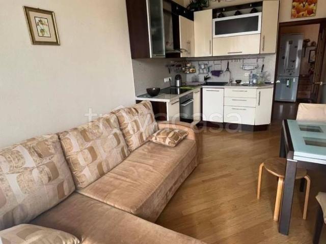 Appartamento in affitto a Milano via Maniago, arredato, ascensore, doppia esposizione TrovaCasa