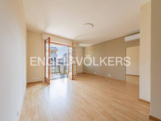 Appartamento in affitto a Milano via Marco Ulpio Traiano, 17, box, terrazzo, ascensore TrovaCasa
