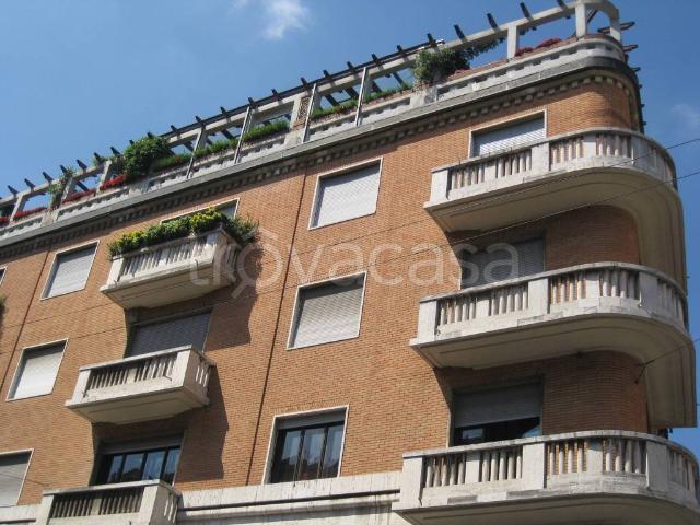 Appartamento in affitto a Milano via Marcona, 26, arredato, ristrutturato, contesto signorile TrovaCasa