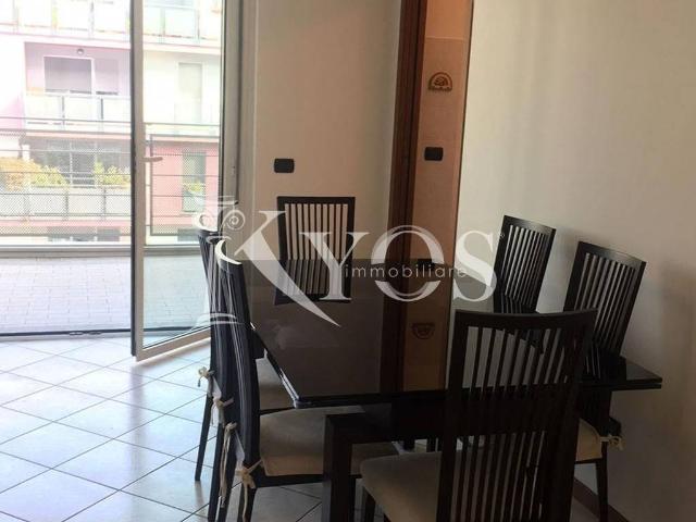 Appartamento in affitto a Milano via Melotti 4, arredato, box, terrazzo TrovaCasa
