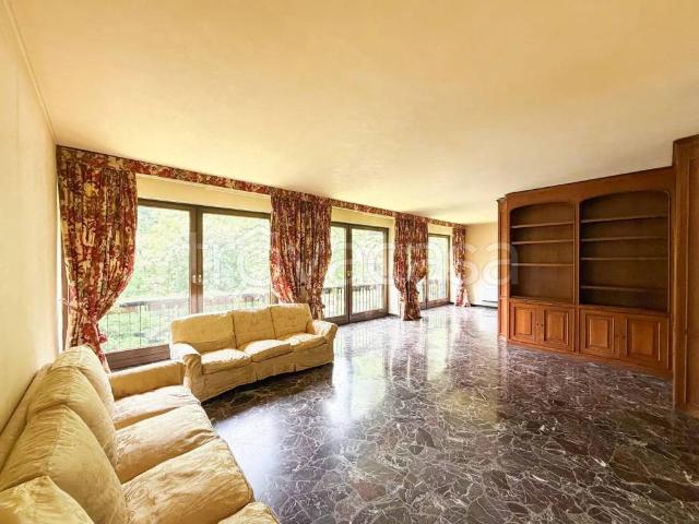 Appartamento in affitto a Milano via Michelangelo Buonarroti, non arredato/vuoto, box, immobile di prestigio TrovaCasa