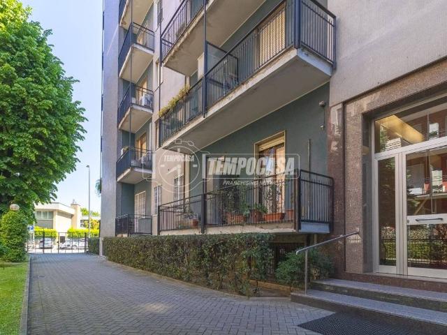 Appartamento in affitto a Milano via mincio 24, arredato, ascensore, riscaldamento centralizzato TrovaCasa