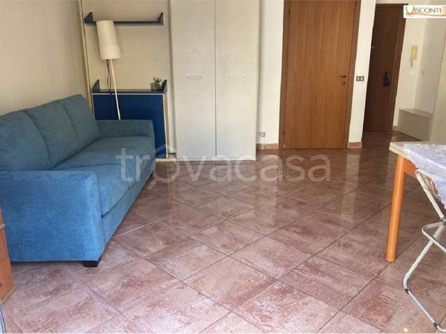 Appartamento in affitto a Milano via Natale Battaglia, 19, arredato, balcone TrovaCasa