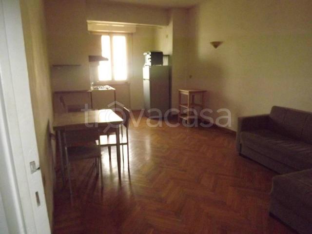Appartamento in affitto a Milano via Negroli, 2, arredato, ascensore, cucina a vista TrovaCasa