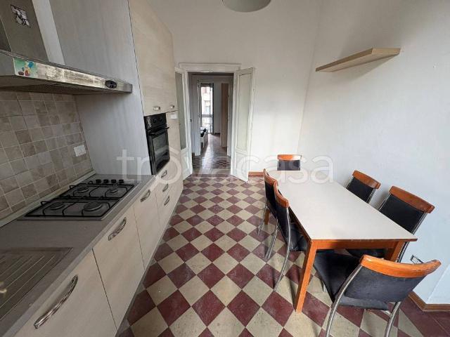Appartamento in affitto a Milano via Nino Oxilia, 21, arredato, balcone, cucina abitabile TrovaCasa