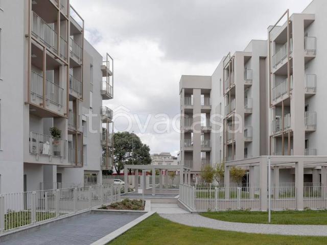 Appartamento in affitto a Milano via Socrate, 64, arredato, terrazzo, nuova costruzione TrovaCasa