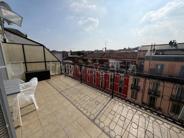 Appartamento in affitto a Milano via San Gregorio, arredato, terrazzo, riscaldamento autonomo TrovaCasa