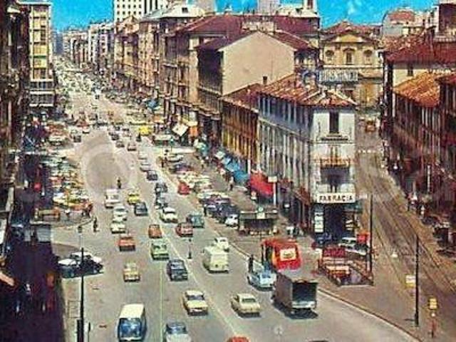 Appartamento in affitto a Milano via San Gregorio, parzialmente arredato, centrale, balcone TrovaCasa