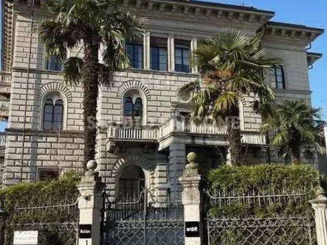 Appartamento in affitto a Milano via Seprio, 2, riscaldamento autonomo, immobile di prestigio, parzialmente arredato TrovaCasa
