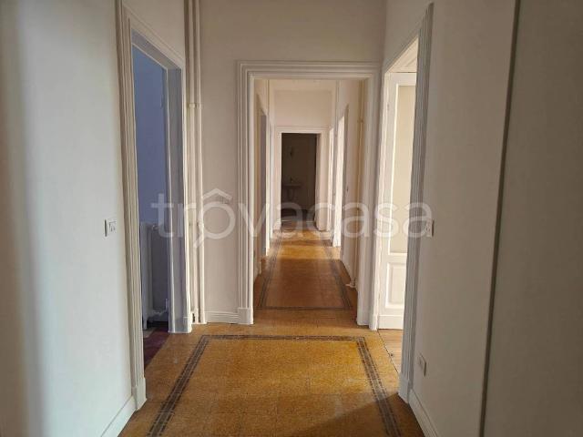 Appartamento in affitto a Milano via Spartaco, 38, nuova costruzione, parzialmente arredato, ascensore TrovaCasa