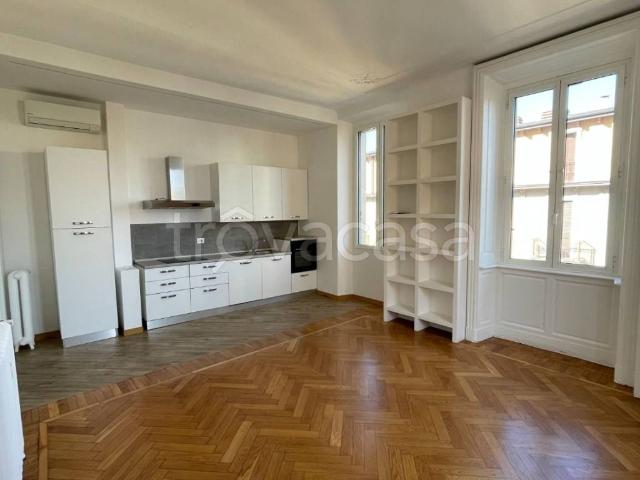 Appartamento in affitto a Milano via Spartaco, 38, terrazzo, ascensore, aria condizionata TrovaCasa