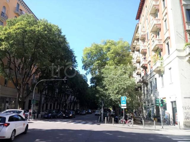 Appartamento in affitto a Milano via Spartaco No Number, terrazzo, ristrutturato, spese incluse TrovaCasa