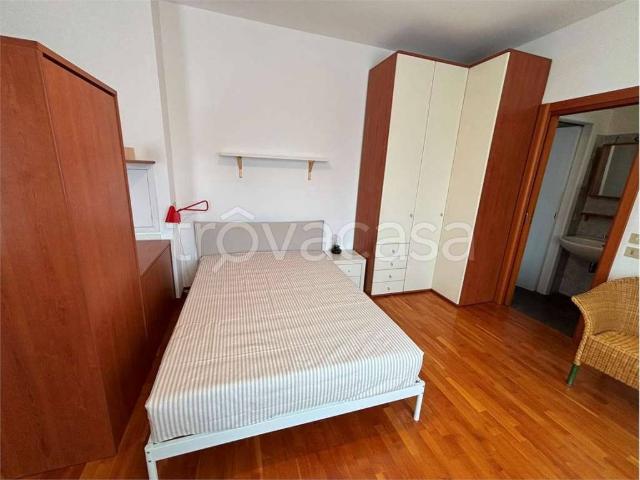 Appartamento in affitto a Milano via Stilicone, arredato, terrazzo, ascensore TrovaCasa