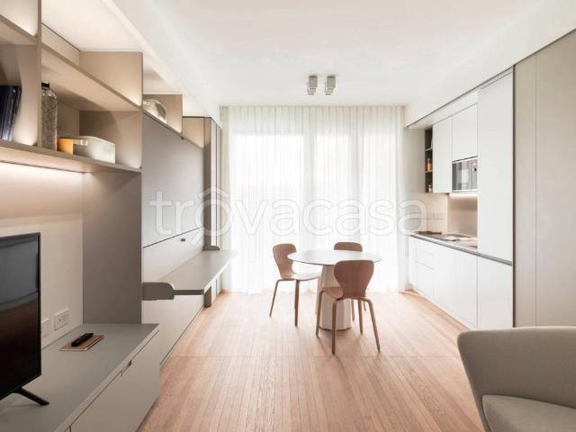 Appartamento in affitto a Milano via Stresa, 22, arredato, terrazzo, nuova costruzione TrovaCasa
