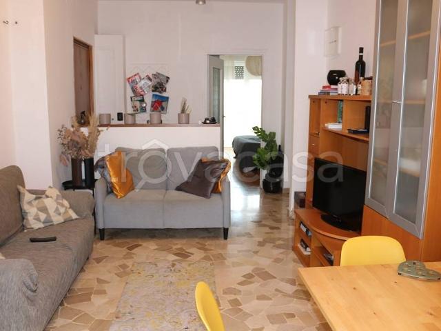 Appartamento in affitto a Milano via Pompeo Cambiasi, 14/3, arredato, buono stato, balcone TrovaCasa