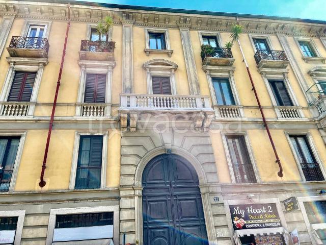 Appartamento in affitto a Milano via Pace, arredato, terrazzo, riscaldamento autonomo TrovaCasa