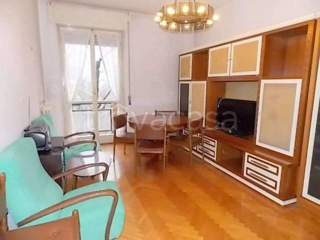 Appartamento in affitto a Milano via Palma, arredato, ascensore, doppia esposizione TrovaCasa