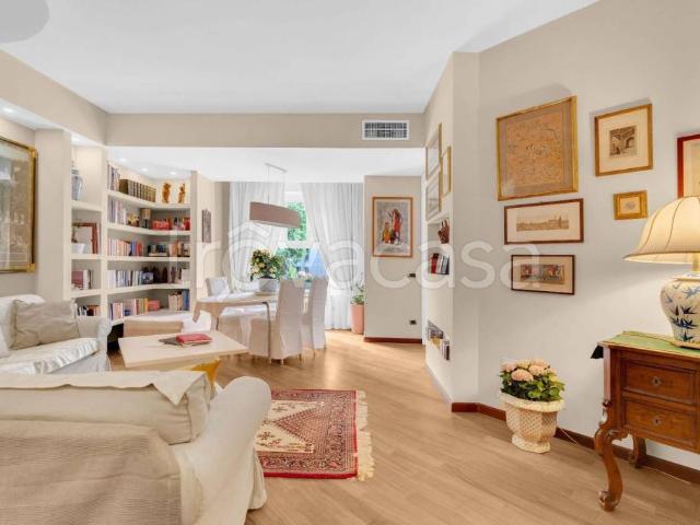 Appartamento in affitto a Milano via Paolo Lomazzo, 58, Paolo Sarpi