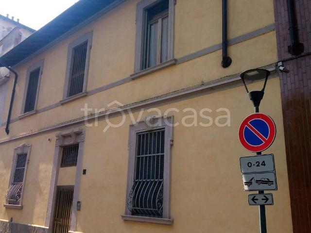 Appartamento in affitto a Milano via Parma, arredato, giardino privato TrovaCasa