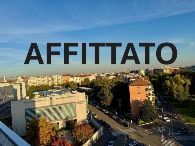 Appartamento in affitto a Milano via Pasquale Fornari, 50, arredato, ultimo piano, lavatrice TrovaCasa