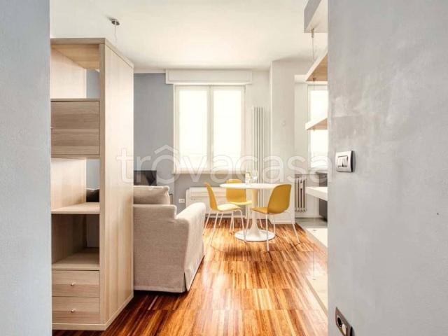 Appartamento in affitto a Milano via Piero della Francesca, arredato, ristrutturato TrovaCasa