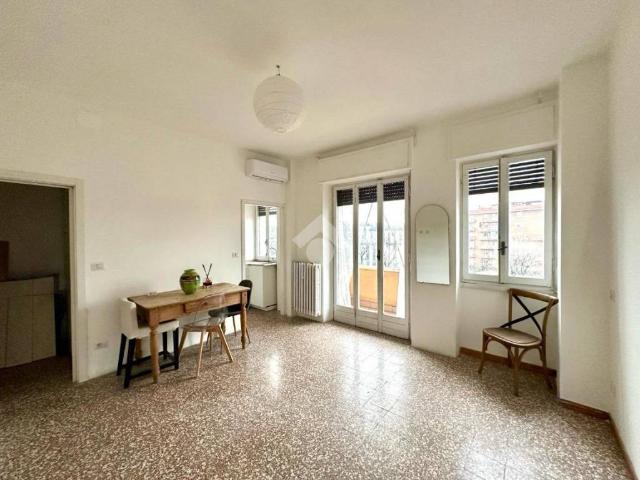 Appartamento in affitto a Milano via Pietro Andrea Saccardo, 37, parzialmente arredato, ascensore, buono stato TrovaCasa