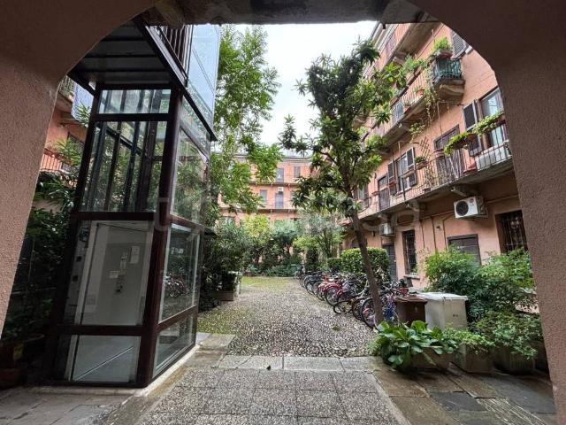 Appartamento in affitto a Milano via Pietro Custodi, 3, arredato, buono stato, senza ascensore TrovaCasa