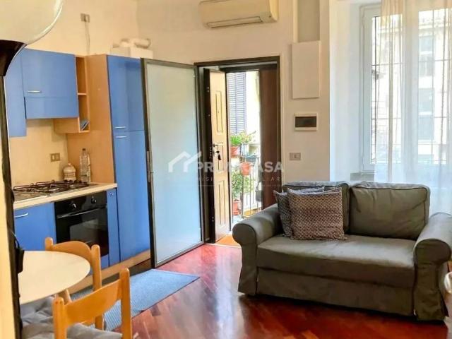 Appartamento in affitto a Milano via Pietro Custodi, 8, arredato, aria condizionata, parquet TrovaCasa