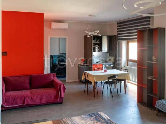 Appartamento in affitto a Milano via Privata Carlo Fornara, arredato, ascensore, riscaldamento centralizzato TrovaCasa