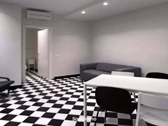 Appartamento in affitto a Milano via Privata Chioggia, arredato, ristrutturato, luminoso TrovaCasa