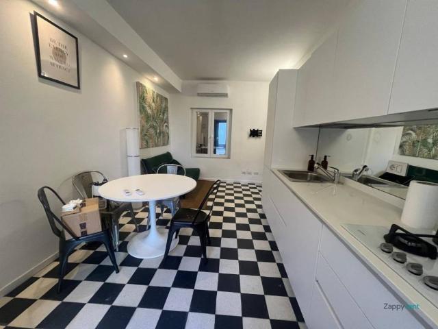 Appartamento in affitto a Milano via Privata della Bindellina, 6, arredato, giardino privato, terrazzo TrovaCasa