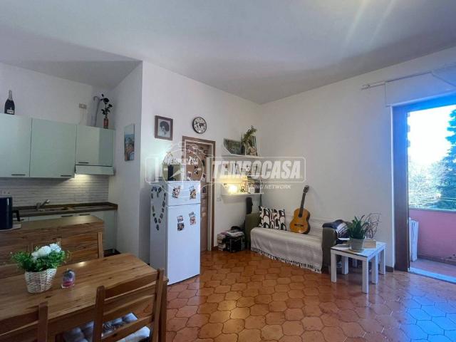 Appartamento in affitto a Milano via Privata Esiodo 12, arredato, riscaldamento centralizzato, senza ascensore TrovaCasa