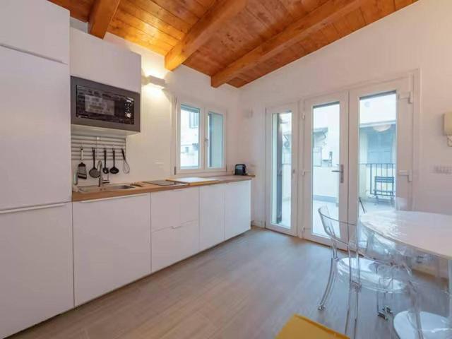 Appartamento in affitto a Milano via Privata Flumendosa, arredato TrovaCasa