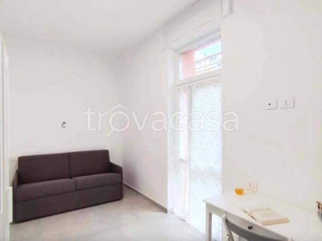 Appartamento in affitto a Milano via Privata Mario Bianco, arredato, vista giardino, lavanderia TrovaCasa