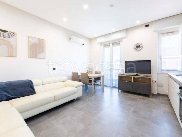 Appartamento in affitto a Milano via Privata Piero Martinetti, arredato, vista sulla città, lavastoviglie TrovaCasa