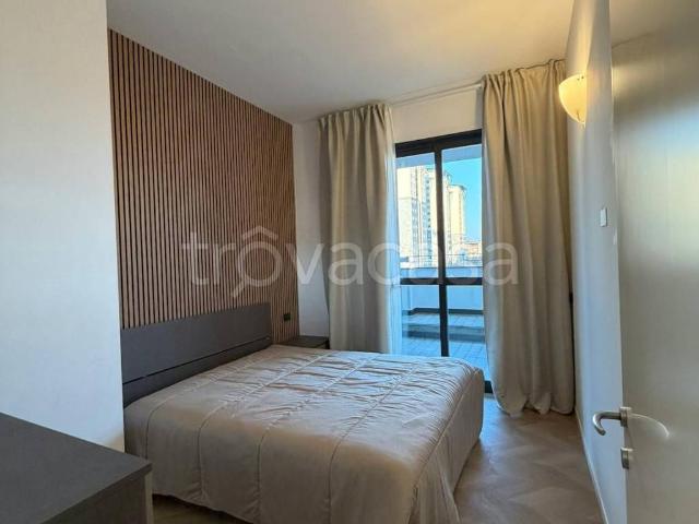 Appartamento in affitto a Milano via Privata Rosalba Carriera, arredato, box, terrazzo TrovaCasa