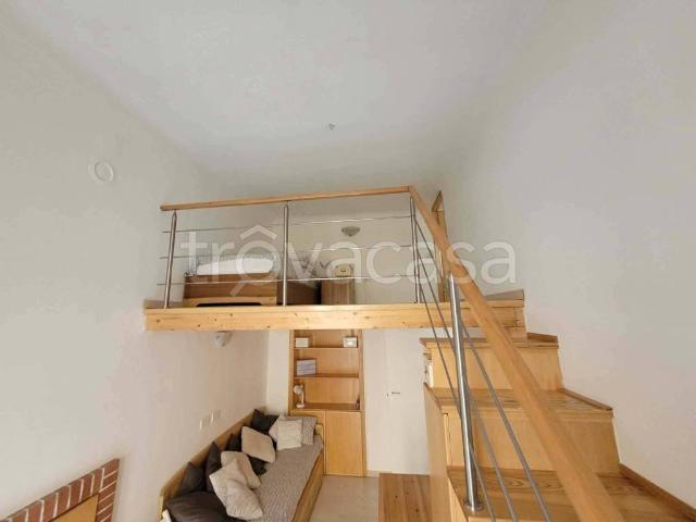 Appartamento in affitto a Milano via Privata Salento, arredato, terrazzo, lavatrice TrovaCasa