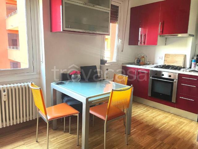 Appartamento in affitto a Milano via Rho, 3, arredato, terrazzo, ascensore TrovaCasa
