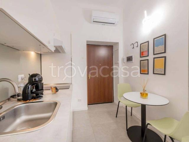 Appartamento in affitto a Milano via Rubens, arredato, lavastoviglie, frigorifero TrovaCasa