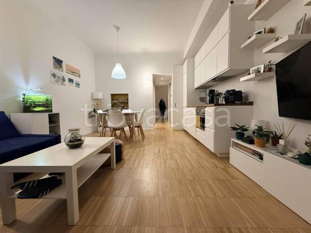Appartamento in affitto a Milano via Ruggero Bonghi, 12, arredato, ascensore, cucina a vista TrovaCasa