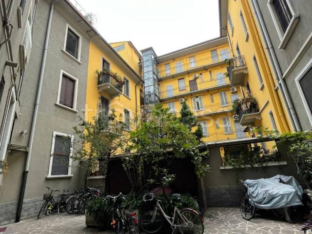 Appartamento in affitto a Milano via Torquato Taramelli, 55, arredato, riscaldamento autonomo, ultimo piano TrovaCasa