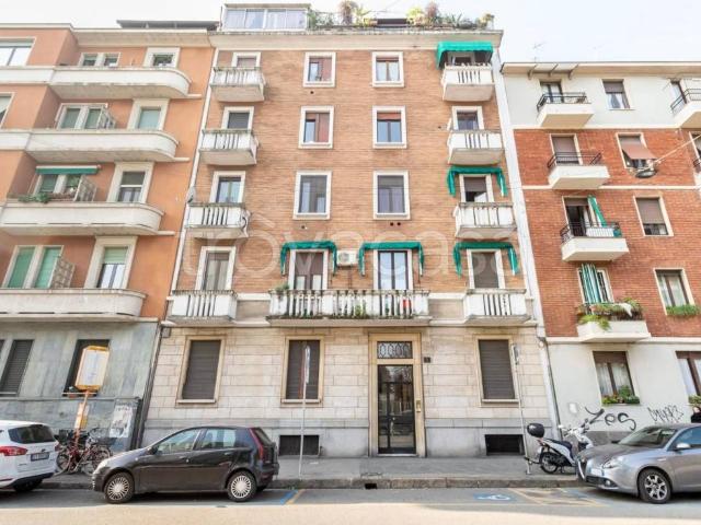Appartamento in affitto a Milano via Temistocle Calzecchi, 1, arredato, ascensore, lavanderia TrovaCasa