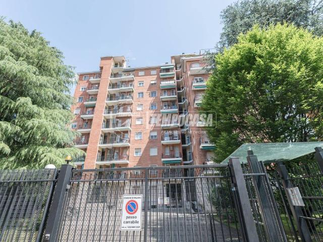Appartamento in affitto a Milano via Val d'Ossola 10, arredato, ascensore, doppia esposizione TrovaCasa