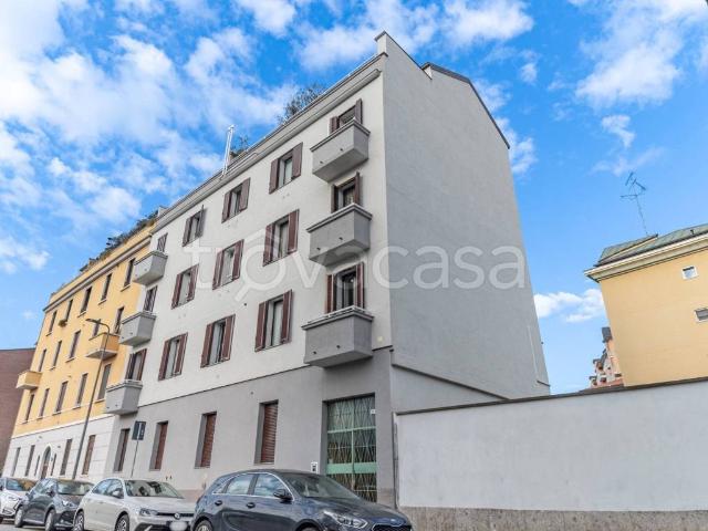 Appartamento in affitto a Milano via Vallarsa, 20, arredato, libero subito, balcone TrovaCasa