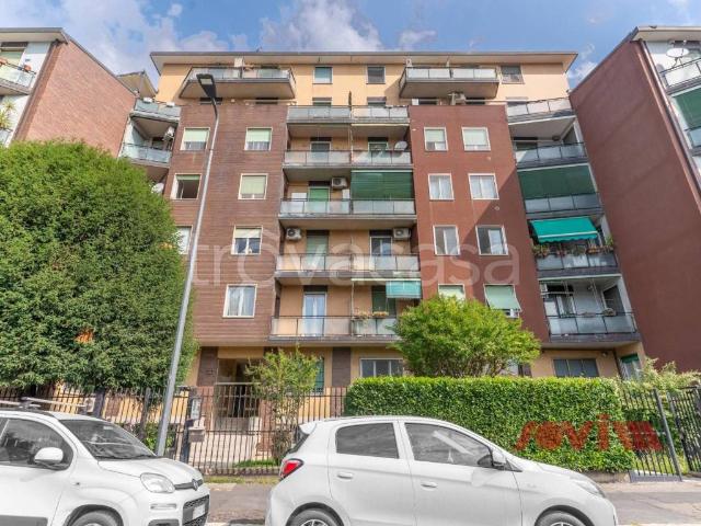 Appartamento in affitto a Milano via Vallarsa, 26, arredato, doppia esposizione, centrale TrovaCasa